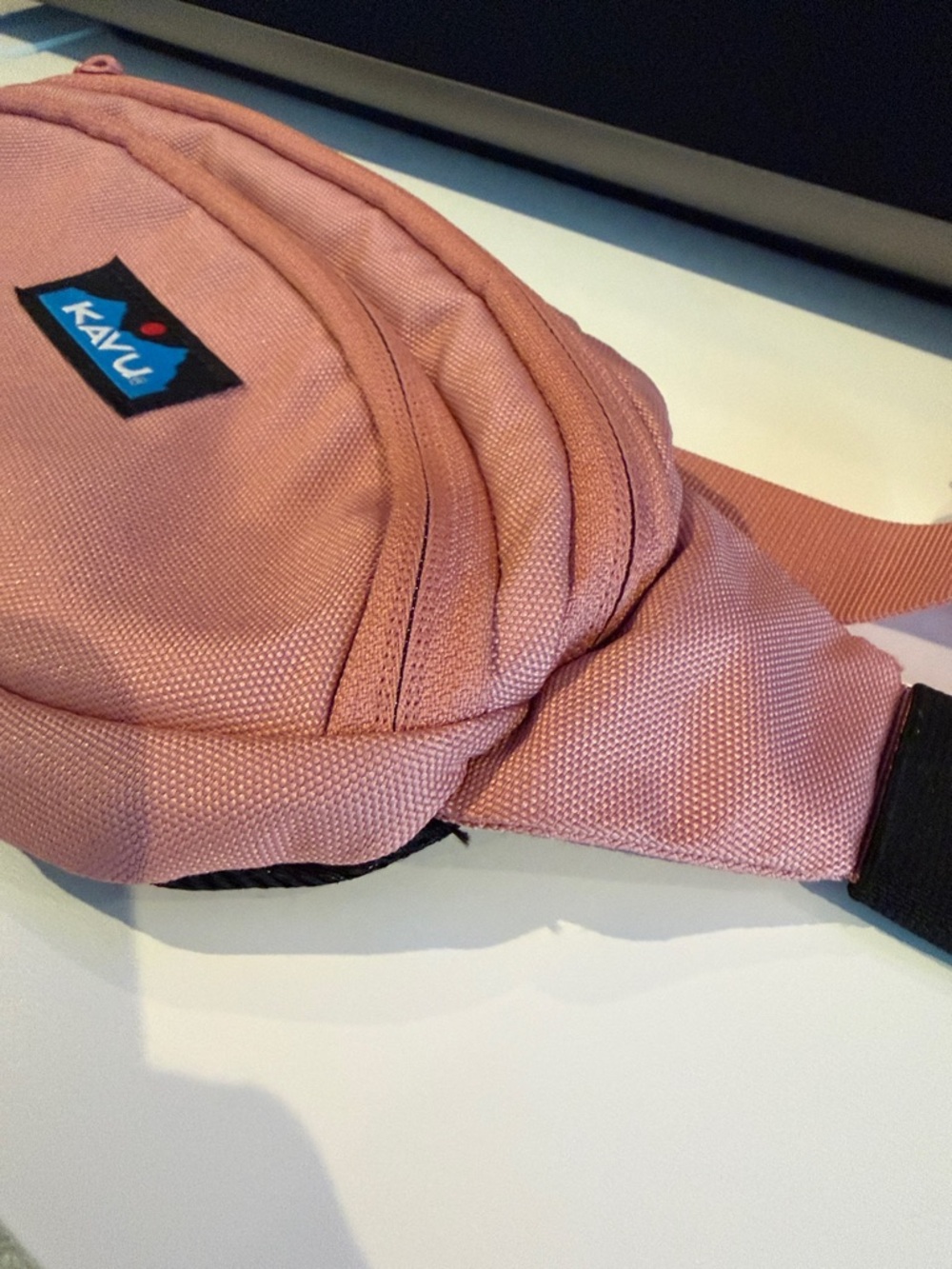 Kavu Rose Pink Waist Pack - Picture 5 of 7